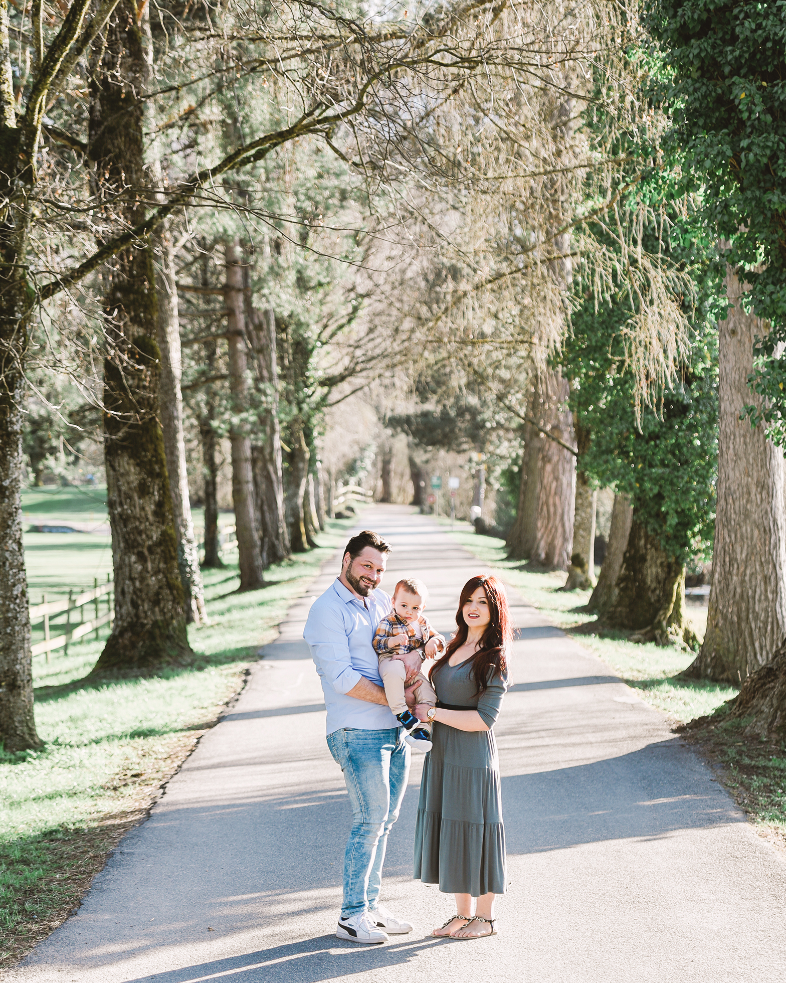 02- Familienfotoshooting - fotografin in interlaken - fotografin in die schweiz